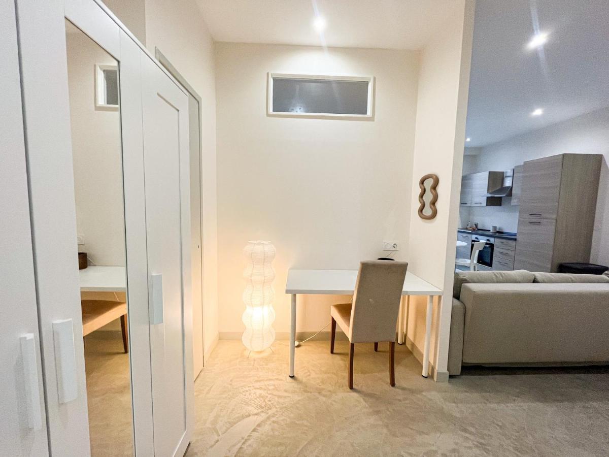Suite Onyx Lyon Exterior photo